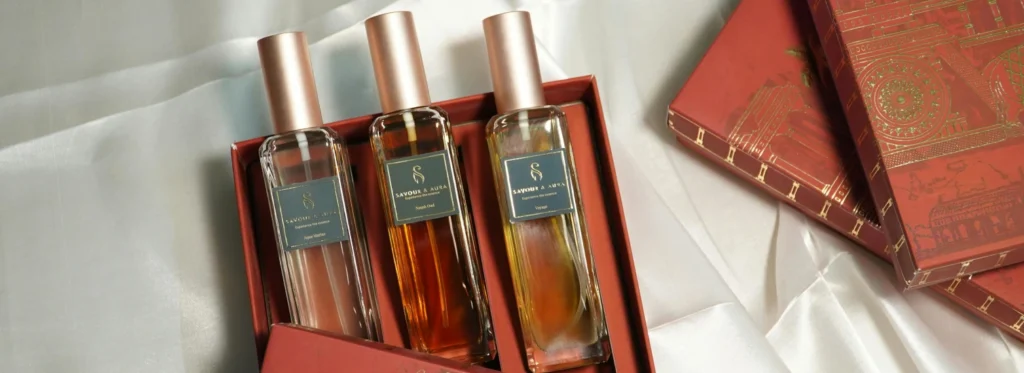 The current image has no alternative text. The file name is: perfume-woman-gift.webp